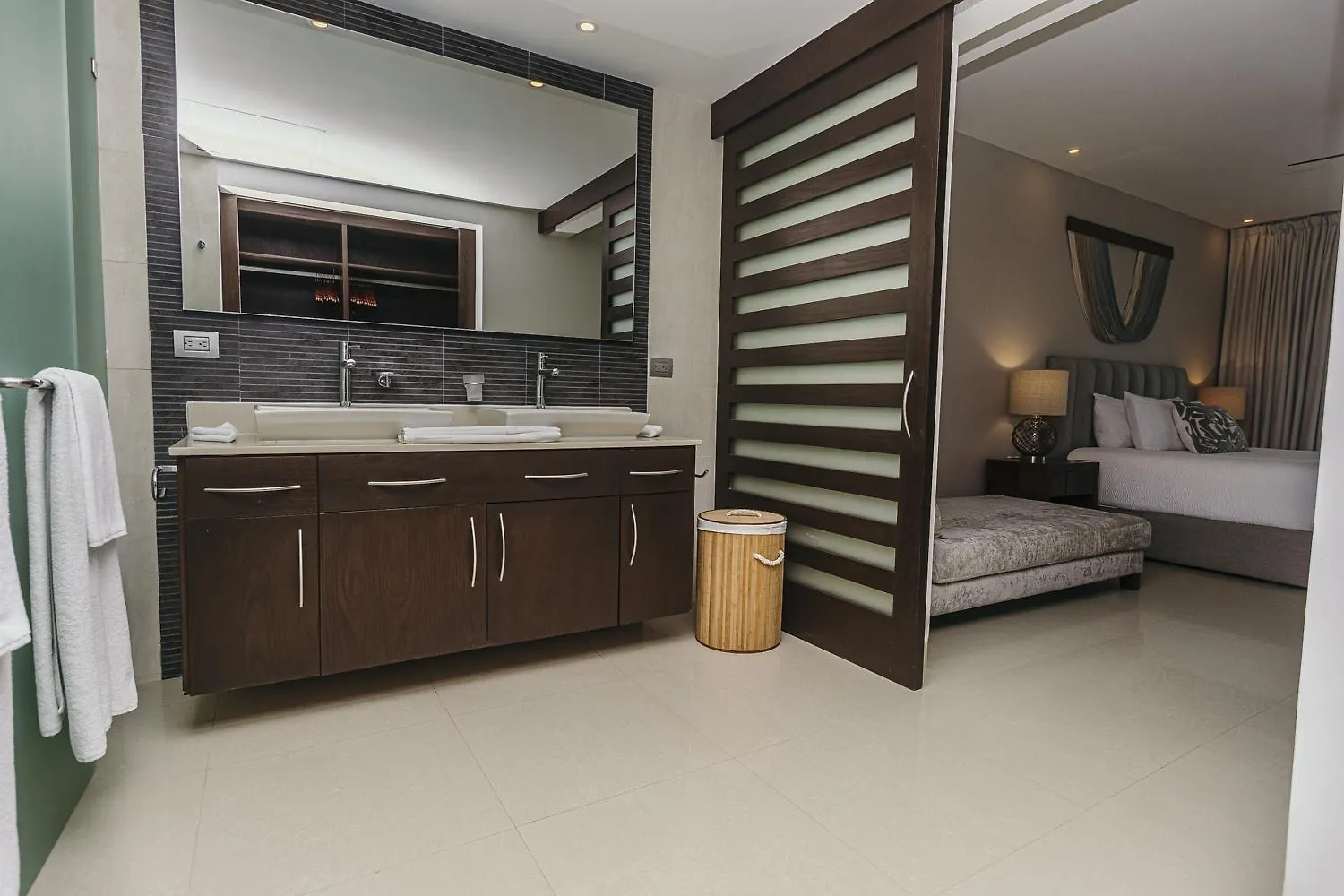 New !! Casa Miramar Ocean View 325 S Apts Playa del Carmen Mexico