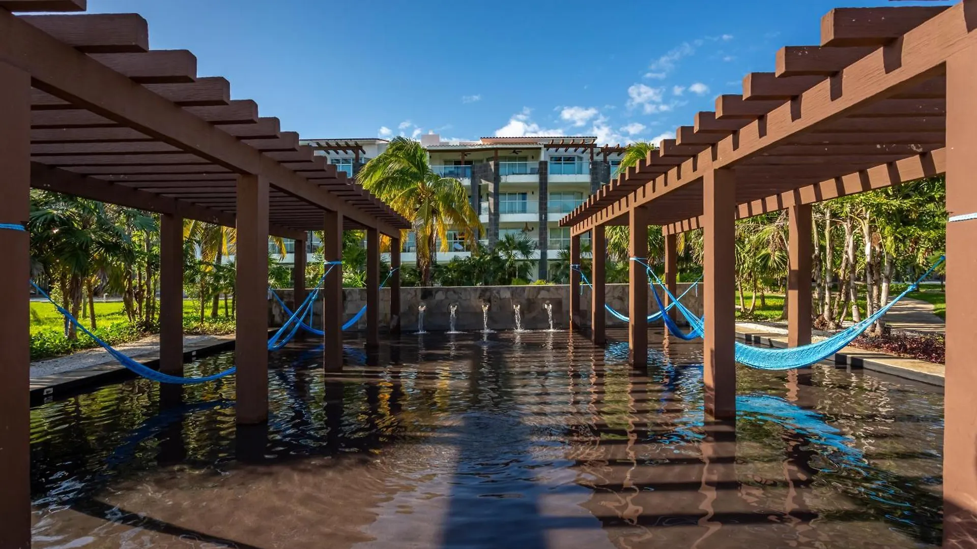 New !! Casa Miramar Ocean View 325 S Apts Playa del Carmen